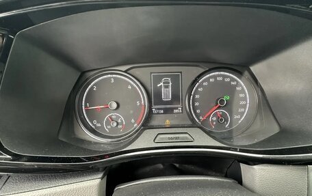 Volkswagen Caravelle T6 рестайлинг, 2020 год, 4 390 000 рублей, 19 фотография