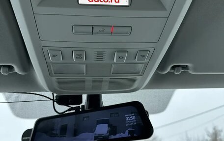 Volkswagen Caravelle T6 рестайлинг, 2020 год, 4 390 000 рублей, 20 фотография