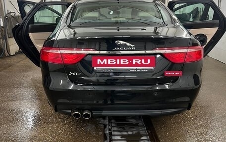 Jaguar XF II, 2017 год, 1 854 000 рублей, 9 фотография