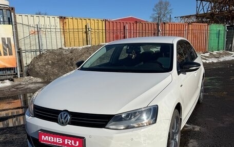 Volkswagen Jetta VI, 2013 год, 1 500 000 рублей, 1 фотография