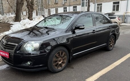 Toyota Avensis III рестайлинг, 2006 год, 820 000 рублей, 1 фотография