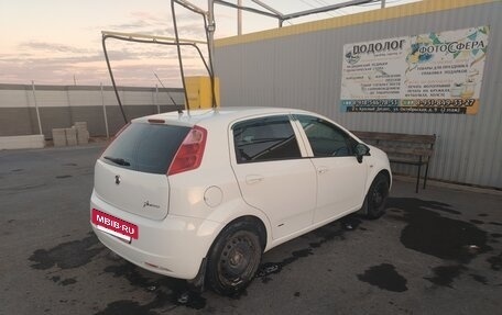 Fiat Punto III Punto Evo рестайлинг, 2008 год, 450 000 рублей, 3 фотография