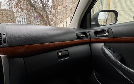 Toyota Avensis III рестайлинг, 2006 год, 820 000 рублей, 11 фотография