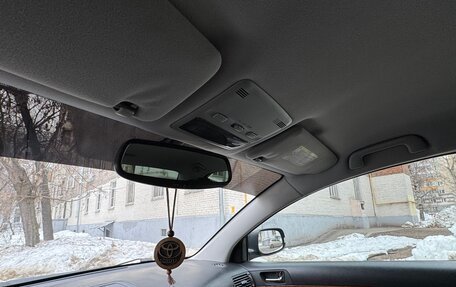 Toyota Avensis III рестайлинг, 2006 год, 820 000 рублей, 10 фотография