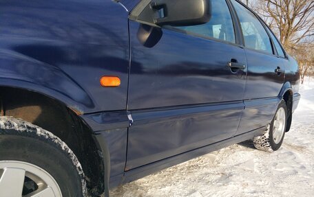 Volkswagen Passat B4, 1995 год, 300 000 рублей, 12 фотография