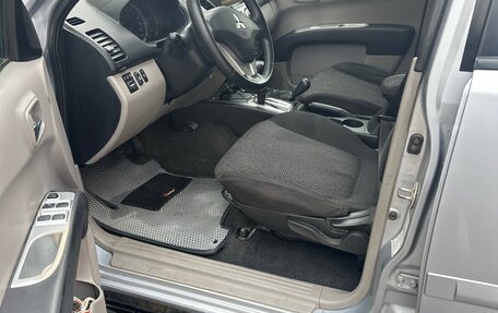 Mitsubishi L200 IV рестайлинг, 2012 год, 1 350 000 рублей, 5 фотография