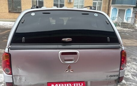 Mitsubishi L200 IV рестайлинг, 2012 год, 1 350 000 рублей, 3 фотография