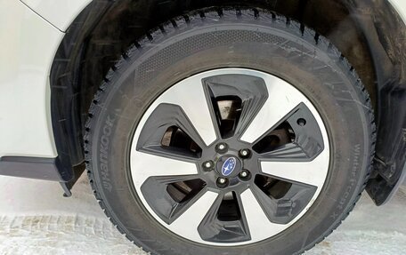 Subaru Forester, 2018 год, 2 300 000 рублей, 15 фотография