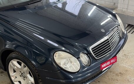 Mercedes-Benz E-Класс, 2004 год, 750 000 рублей, 3 фотография