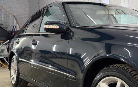 Mercedes-Benz E-Класс, 2004 год, 750 000 рублей, 4 фотография