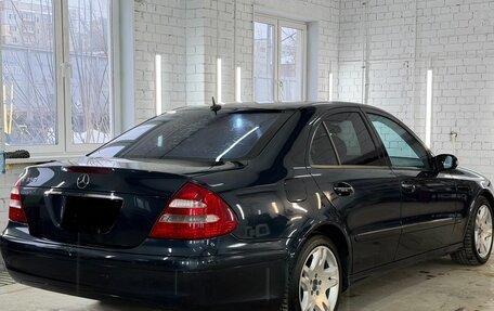 Mercedes-Benz E-Класс, 2004 год, 750 000 рублей, 7 фотография