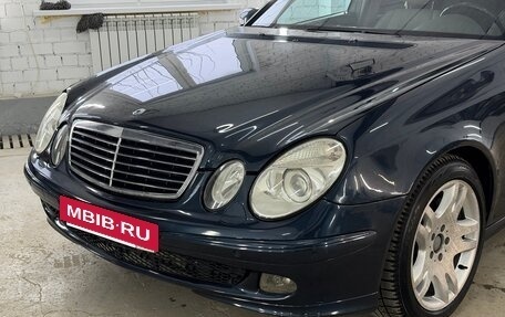 Mercedes-Benz E-Класс, 2004 год, 750 000 рублей, 10 фотография