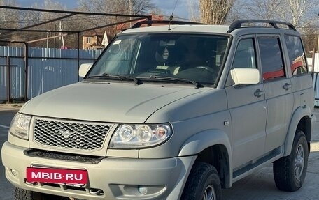 ЛуАЗ Patriot, 2013 год, 680 000 рублей, 3 фотография