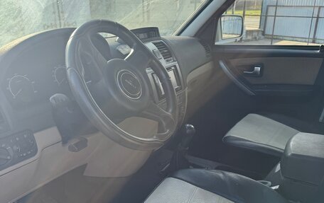 ЛуАЗ Patriot, 2013 год, 680 000 рублей, 13 фотография