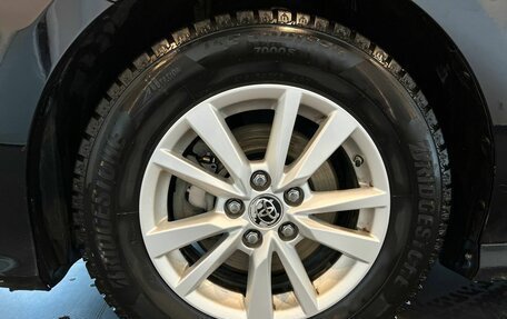 Toyota Camry, 2018 год, 2 550 000 рублей, 17 фотография