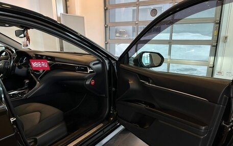 Toyota Camry, 2018 год, 2 550 000 рублей, 24 фотография