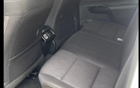 Toyota Hilux VIII, 2022 год, 5 700 000 рублей, 9 фотография