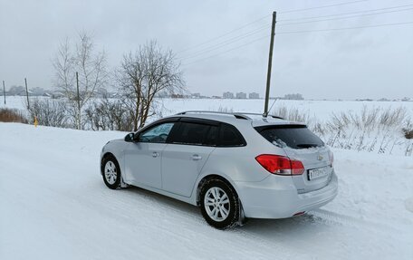 Chevrolet Cruze II, 2013 год, 820 000 рублей, 4 фотография