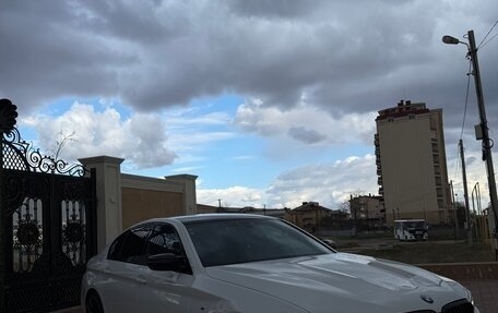 BMW 5 серия, 2019 год, 3 900 000 рублей, 8 фотография