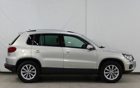 Volkswagen Tiguan I, 2011 год, 1 199 000 рублей, 6 фотография