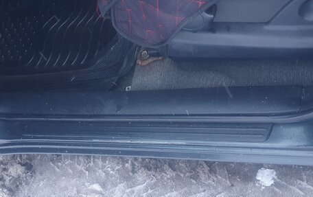 Toyota RAV4, 2004 год, 930 000 рублей, 8 фотография