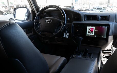 Toyota Land Cruiser 80 рестайлинг, 1995 год, 7 100 000 рублей, 6 фотография