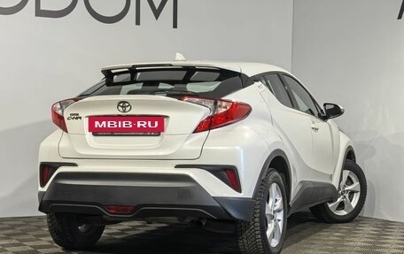 Toyota C-HR I рестайлинг, 2019 год, 2 450 000 рублей, 2 фотография