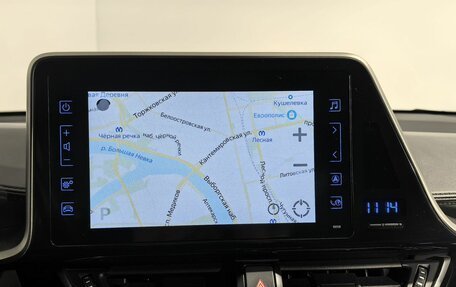 Toyota C-HR I рестайлинг, 2019 год, 2 450 000 рублей, 23 фотография