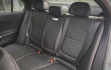 Mercedes-Benz C-Класс, 2024 год, 5 200 000 рублей, 33 фотография