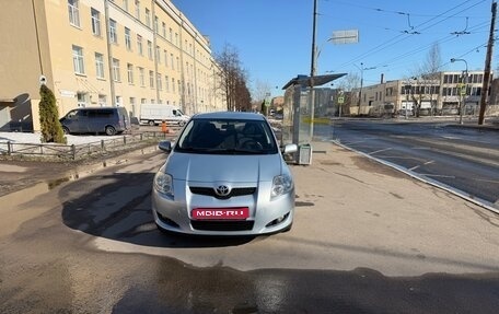 Toyota Auris II, 2008 год, 625 000 рублей, 1 фотография