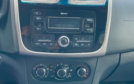 Renault Logan II, 2017 год, 710 000 рублей, 20 фотография