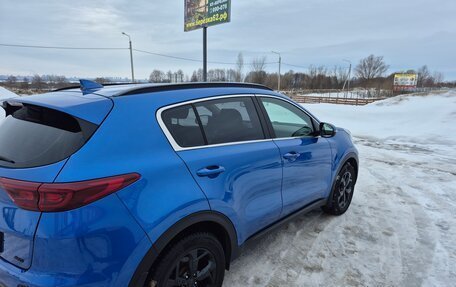 KIA Sportage IV рестайлинг, 2021 год, 2 450 000 рублей, 6 фотография