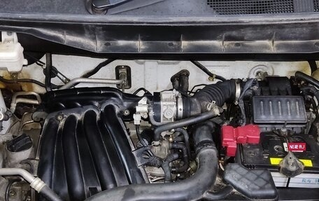 Mitsubishi Delica D:3, 2011 год, 1 375 000 рублей, 3 фотография