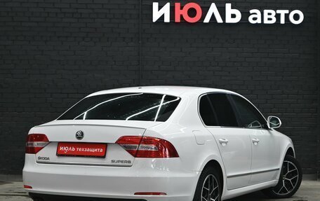 Skoda Superb III рестайлинг, 2013 год, 1 300 000 рублей, 7 фотография