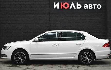 Skoda Superb III рестайлинг, 2013 год, 1 300 000 рублей, 8 фотография