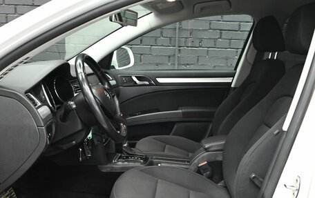 Skoda Superb III рестайлинг, 2013 год, 1 300 000 рублей, 10 фотография