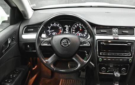 Skoda Superb III рестайлинг, 2013 год, 1 300 000 рублей, 12 фотография