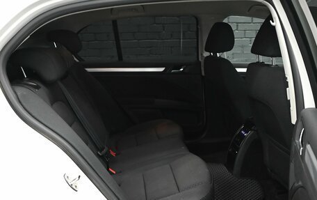 Skoda Superb III рестайлинг, 2013 год, 1 300 000 рублей, 18 фотография