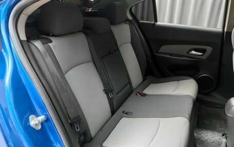 Chevrolet Cruze II, 2009 год, 549 000 рублей, 9 фотография