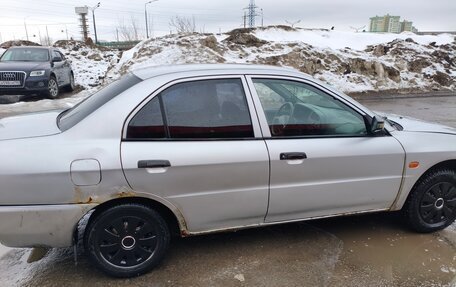 Mitsubishi Lancer VII, 2000 год, 120 000 рублей, 3 фотография