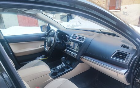 Subaru Outback IV рестайлинг, 2017 год, 2 900 000 рублей, 7 фотография