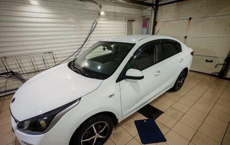 KIA Rio IV, 2018 год, 1 375 000 рублей, 4 фотография