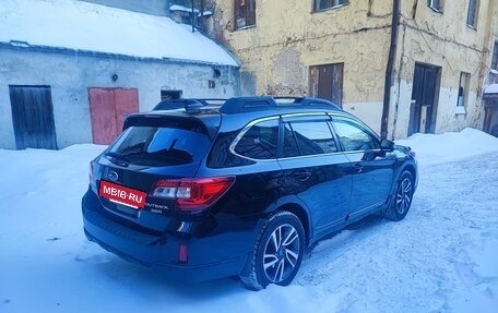 Subaru Outback IV рестайлинг, 2017 год, 2 900 000 рублей, 5 фотография