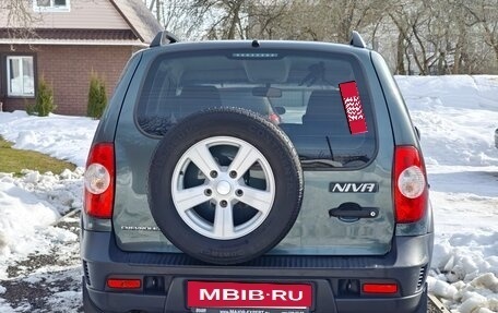 Chevrolet Niva I рестайлинг, 2017 год, 730 000 рублей, 3 фотография