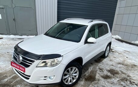 Volkswagen Tiguan I, 2009 год, 745 000 рублей, 3 фотография