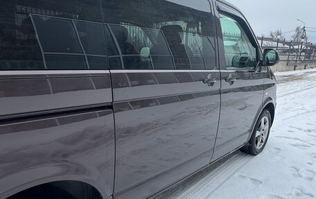 Volkswagen Caravelle T5, 2014 год, 2 500 000 рублей, 7 фотография