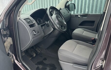 Volkswagen Caravelle T5, 2014 год, 2 500 000 рублей, 10 фотография