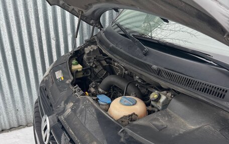 Volkswagen Caravelle T5, 2014 год, 2 500 000 рублей, 8 фотография