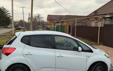 KIA Venga I, 2012 год, 890 000 рублей, 4 фотография