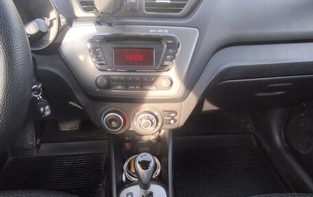 KIA Rio III рестайлинг, 2014 год, 890 000 рублей, 13 фотография